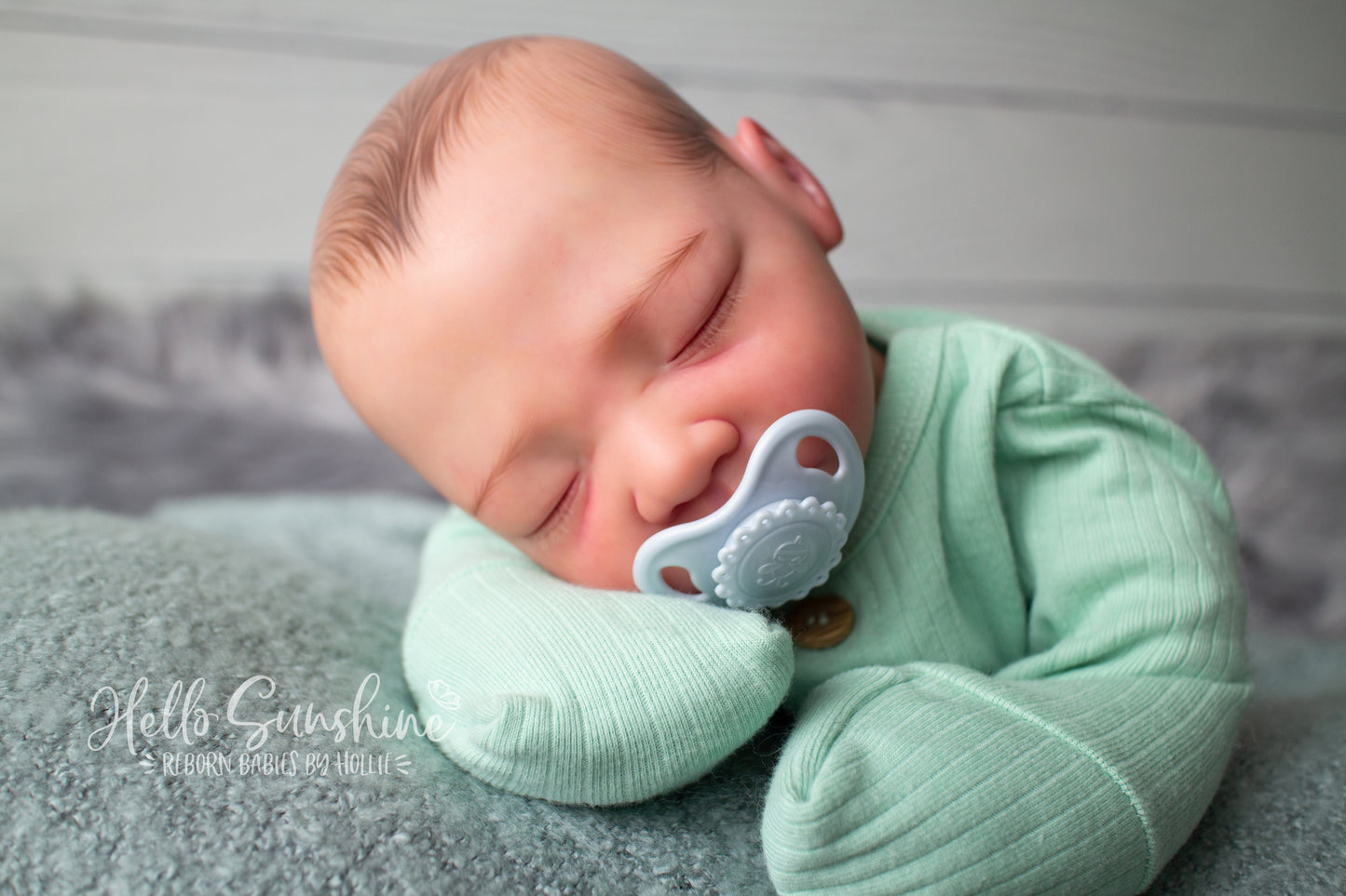 Acorn {Cuddle}