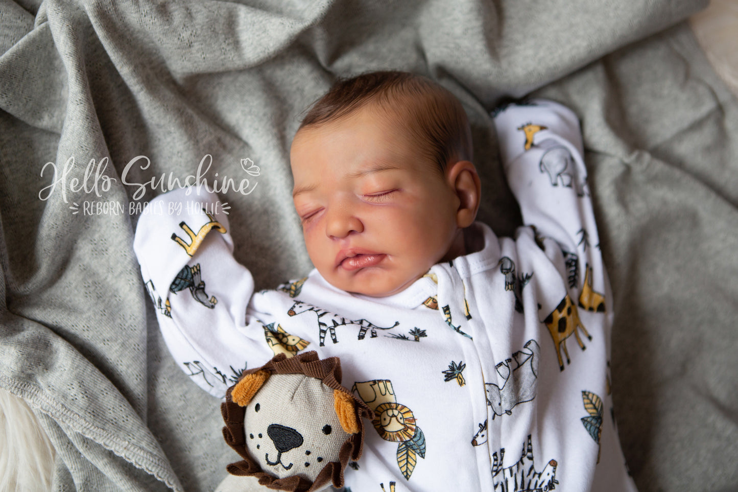 Isaac {Cuddle}
