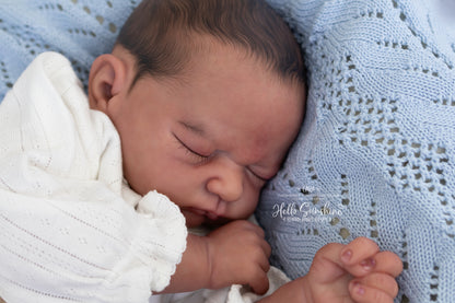 Cara (1/4 Limb Cuddle)