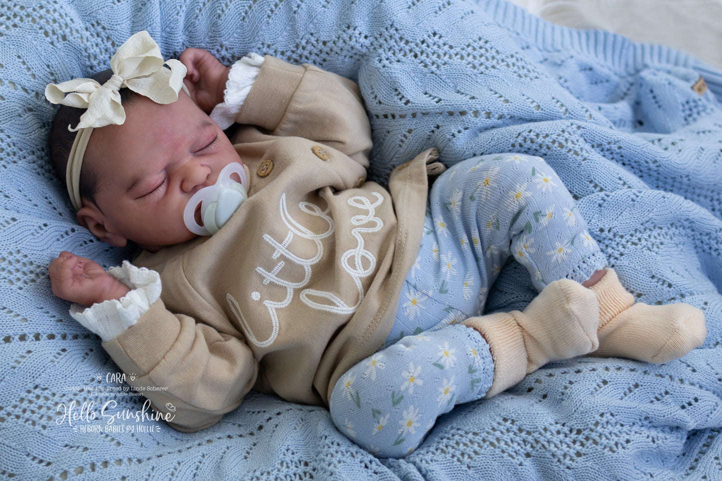 Cara (1/4 Limb Cuddle)