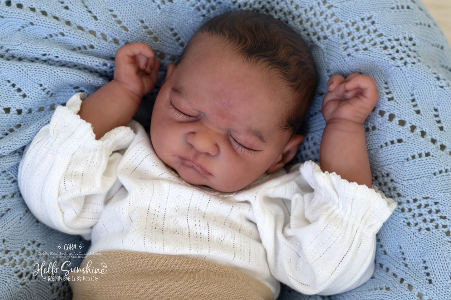 Cara (1/4 Limb Cuddle)